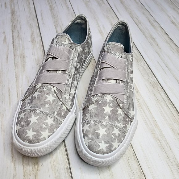 Blowfish Shoes - NIB Blowfish Star Sneakers